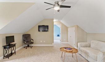 149 Long Hill Rd, Bolton, MA 01740