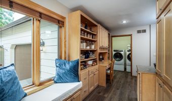 3154 Waucheeta Trl, Madison, WI 53711