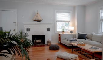 301 ADAMS St B, Annapolis, MD 21403