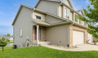 90 S Park Ridge Rd, North Liberty, IA 52317