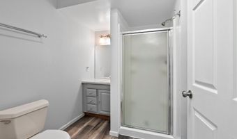 1023 W RIDGEVIEW Dr, Appleton, WI 54914