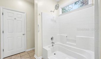 20 Sea Gull Dr, Beaufort, SC 29907