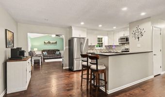 9208 Holly Springs Rd, Apex, NC 27539