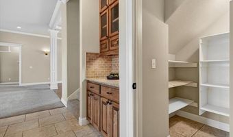 5619 Nottingham Pl, Bartlesville, OK 74006