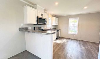 7055 Quarry Rd 48, Amherst, OH 44001
