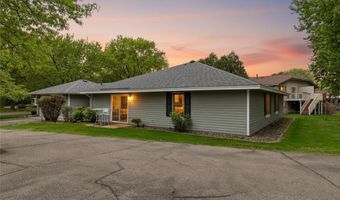 7775 Glenda Ct, Apple Valley, MN 55124