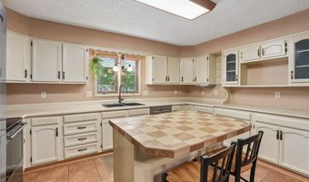 1263 Dennler Dr, Alleman, IA 50007