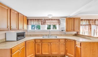 19 High St, Allentown, NJ 08501