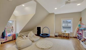 222 Cedar Ave, Allenhurst, NJ 07711