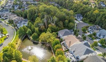 18 AVON Rd, Warren, NJ 07059