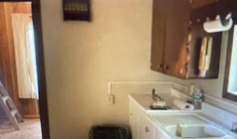 761 Western Ave, Berlin, NH 03570