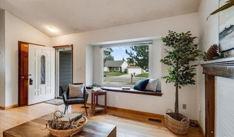 4104 ROGERS Ave, Cheyenne, WY 82009