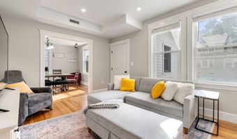 7 Harriet Ave 7, Belmont, MA 02478