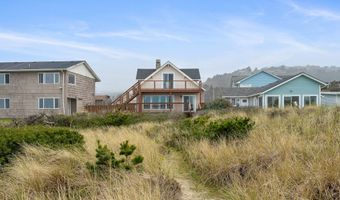 229 S PACIFIC St, Rockaway Beach, OR 97136