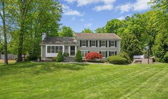 2 Knollwood Ln, Darien, CT 06820
