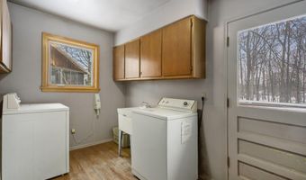 1276 Kuehnle Ct, Ann Arbor, MI 48103