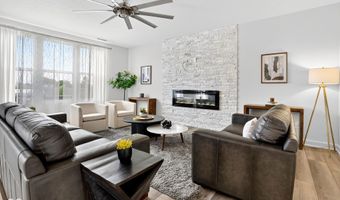 1081 Park Ct, Avon, IN 46123
