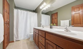 15339 Radium Way NW, Anoka, MN 55303