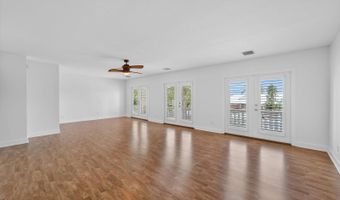 924 Bunker View Dr, Apollo Beach, FL 33572