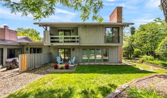 410-29 Willow Cir, Aurora, OH 44202