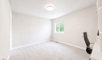 10122 W Shelborne Dr, Boise, ID 83709