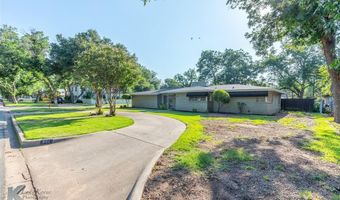 801 Elmwood Dr, Abilene, TX 79605