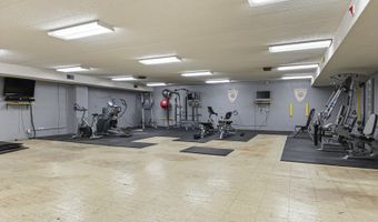 27 W530 High Lake Ave, Winfield, IL 60190