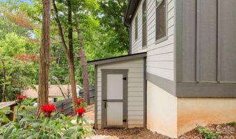 31 Lilac St, Asheville, NC 28806