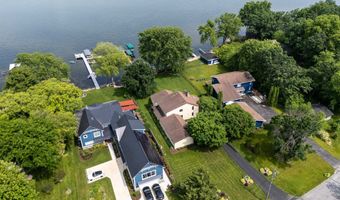 3154 Waucheeta Trl, Madison, WI 53711