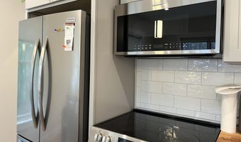 1702 Hill St, Ann Arbor, MI 48104