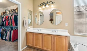 2533 W Kit Carson Trl, Anthem, AZ 85086