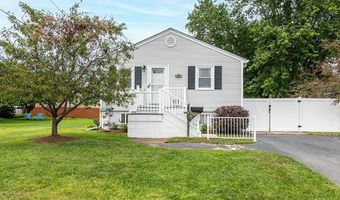 140 Carman St, Cranston, RI 02910