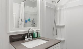 4114 Edgewood Dr, Ayden, NC 28513