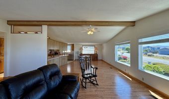 98609 CAMELLIA Dr, Brookings, OR 97415
