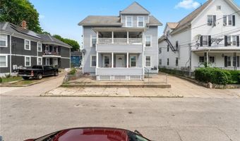 129 Cleveland St, Central Falls, RI 02863