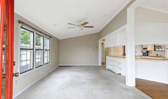 7 Queens Rd, Attleboro, MA 02703