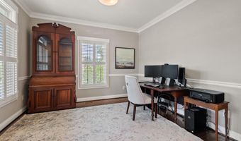 2503 TAYLOR Ave, Alexandria, VA 22302