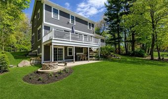 50 Searle Ave, Cranston, RI 02920