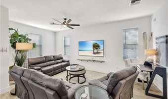 1727 Danford St, Naples, FL 34112