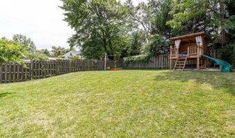1708 N CAMERON St, Arlington, VA 22207