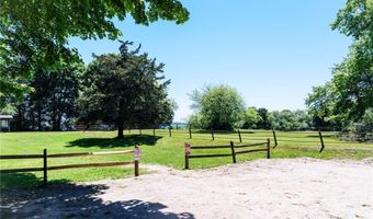 26 Fort Ninigret Rd, Charlestown, RI 02813