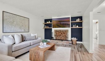160 LAKE DESTINY Trl, Altamonte Springs, FL 32714