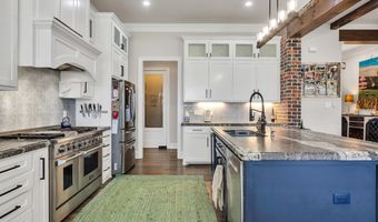 5 NW Isabella Cir, Andrews, TX 79714