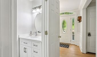 195 Wendy Hl, Alpharetta, GA 30009