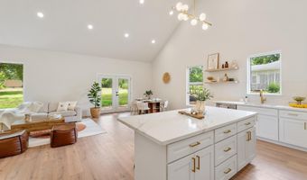 209 Bedford Forest Ave, Anderson, SC 29625