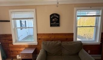 280 Bonnet Point Rd A, Narragansett, RI 02882