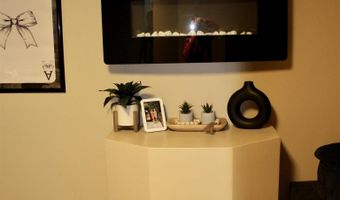 905 Pine St, Atlantic, IA 50022