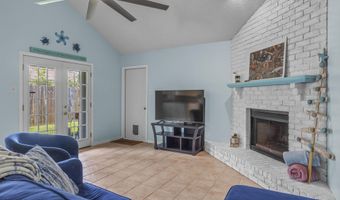 172 Briarfield Ave, Biloxi, MS 39531