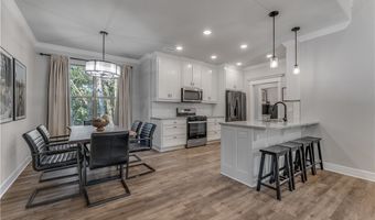 13 Hinckley Cir, Bella Vista, AR 72714