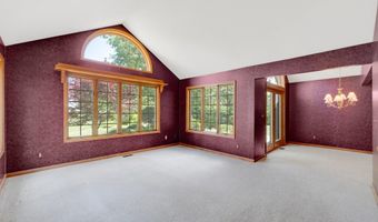 1102 Cabriolet Blvd, Auburn, IN 46706